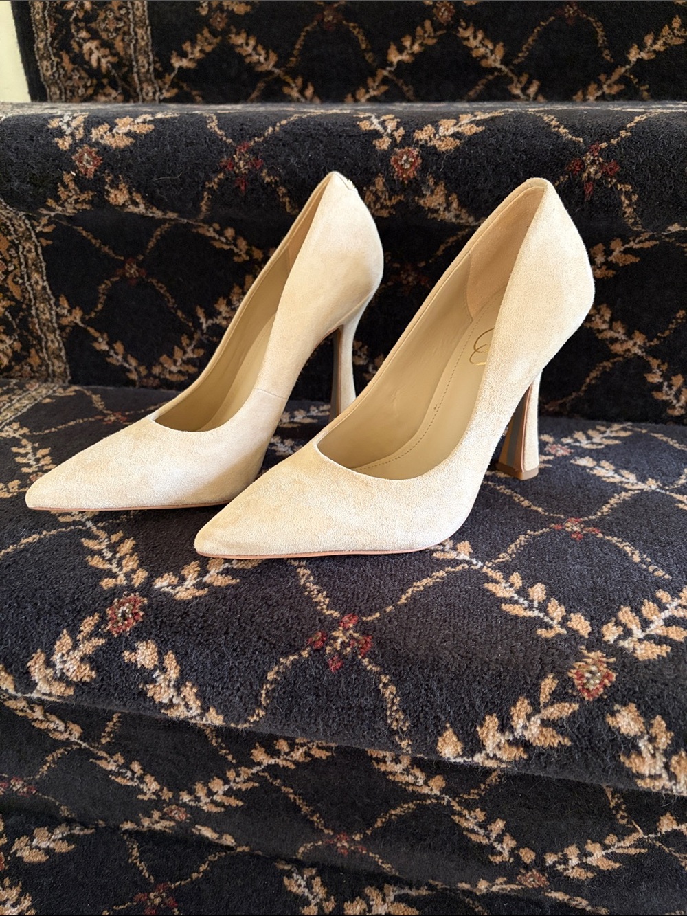 Classic Pointed Toe High Heel Pumps in Light Beige, heel is about 4”